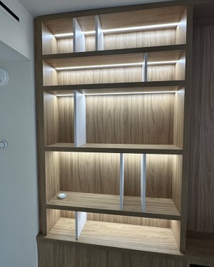 C - Royal Bookcases