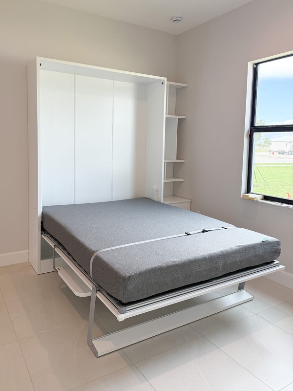 Royal Queen Wall Bed With Desk 95