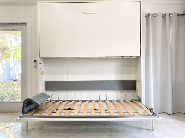 Pensiero Twin Wall Bunk Bed 77