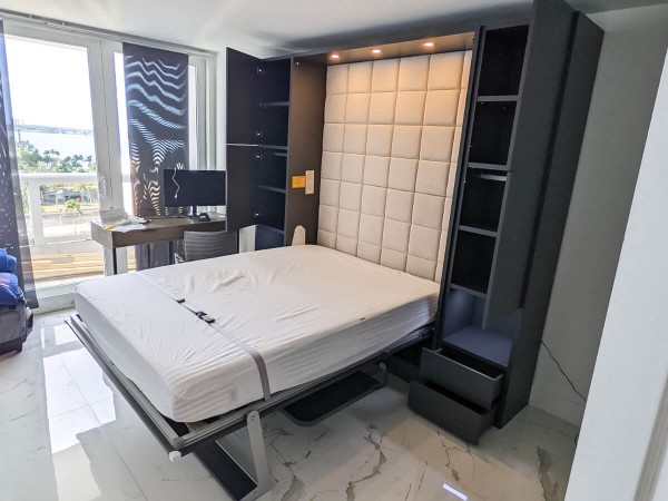 Royal Queen Wall Bed With Desk 32