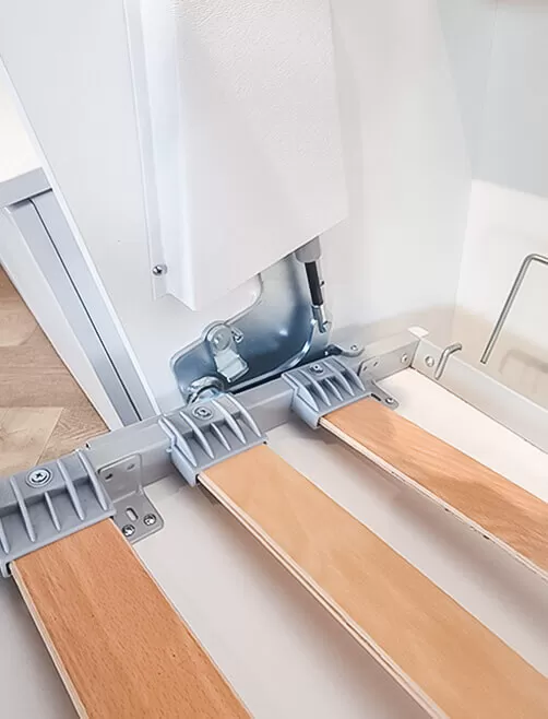 Updated hydraulic opening mechanism