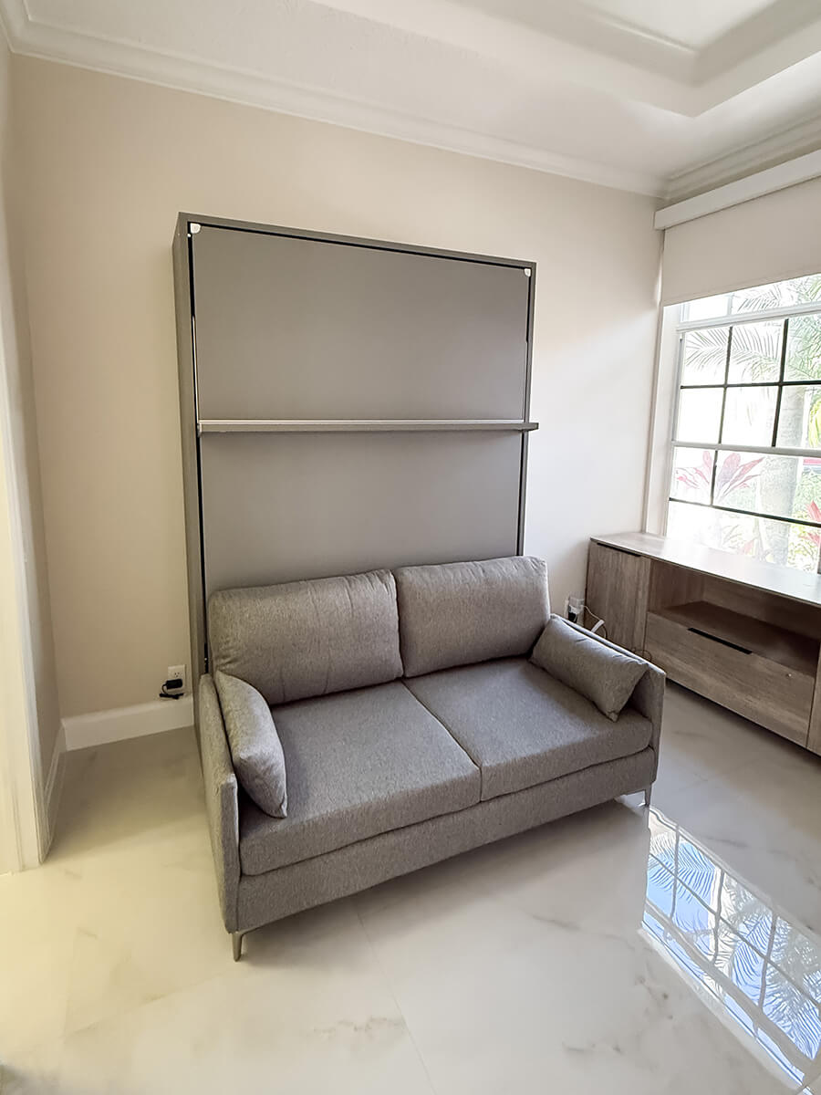Royal Queen Wall Bed
