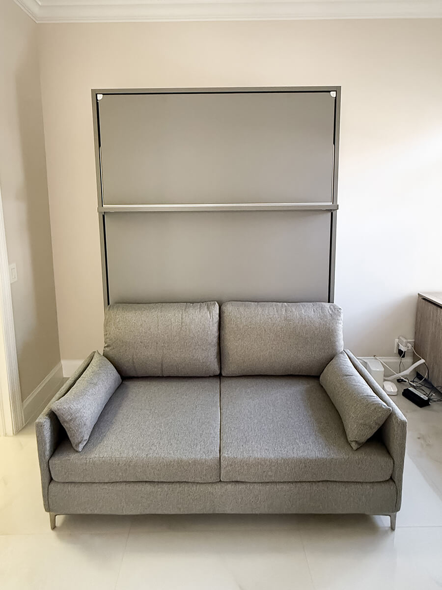 Royal Queen Wall Bed