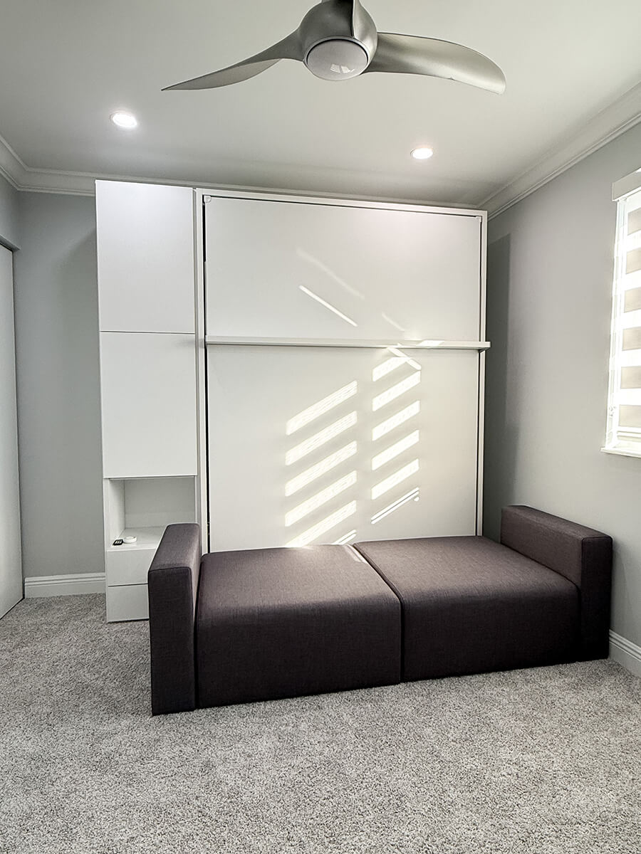 Royal Queen Wall Bed