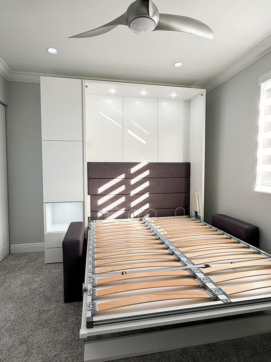 Royal Queen Wall Bed