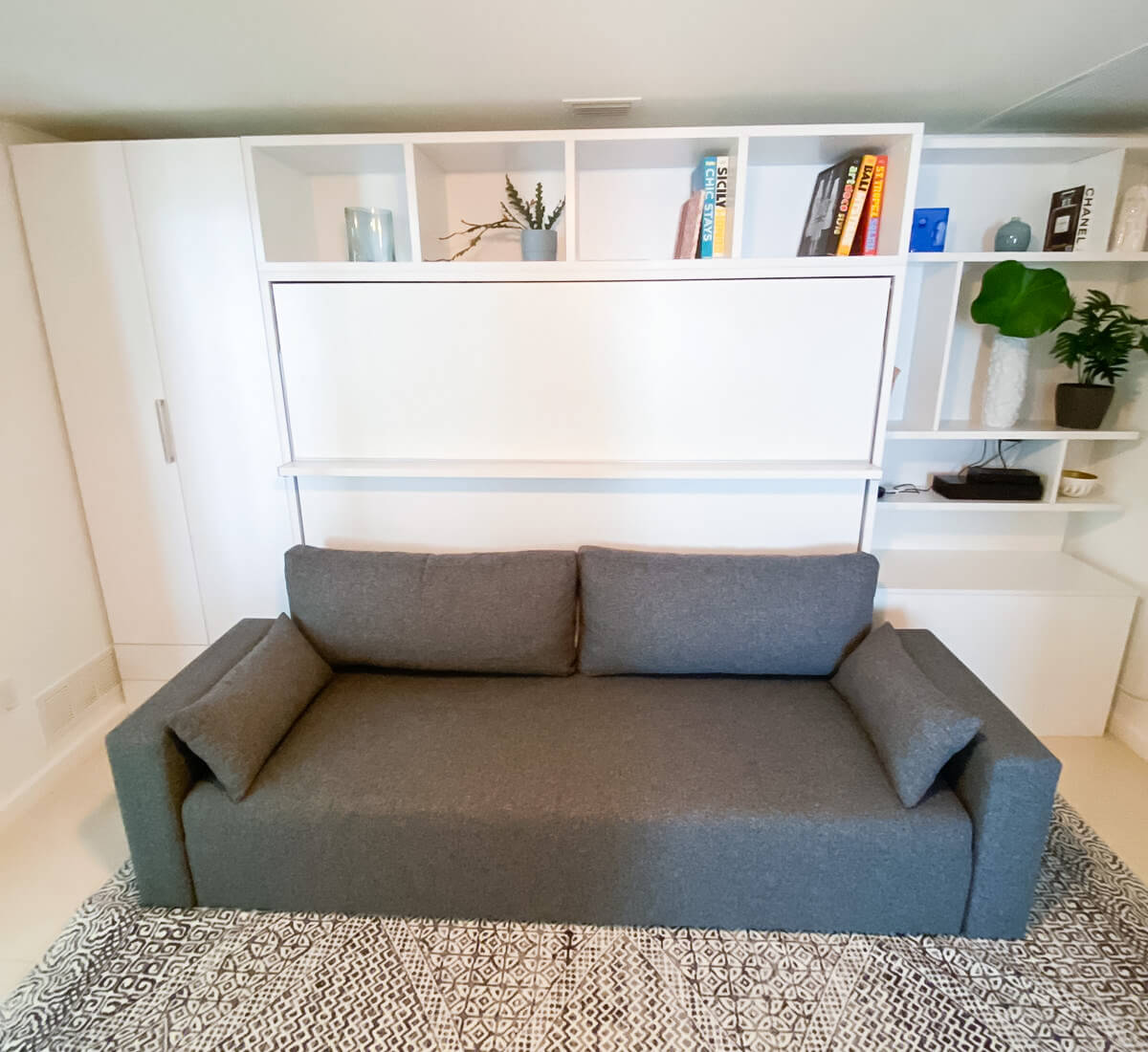 Royal Horizontal Queen Wall Bed