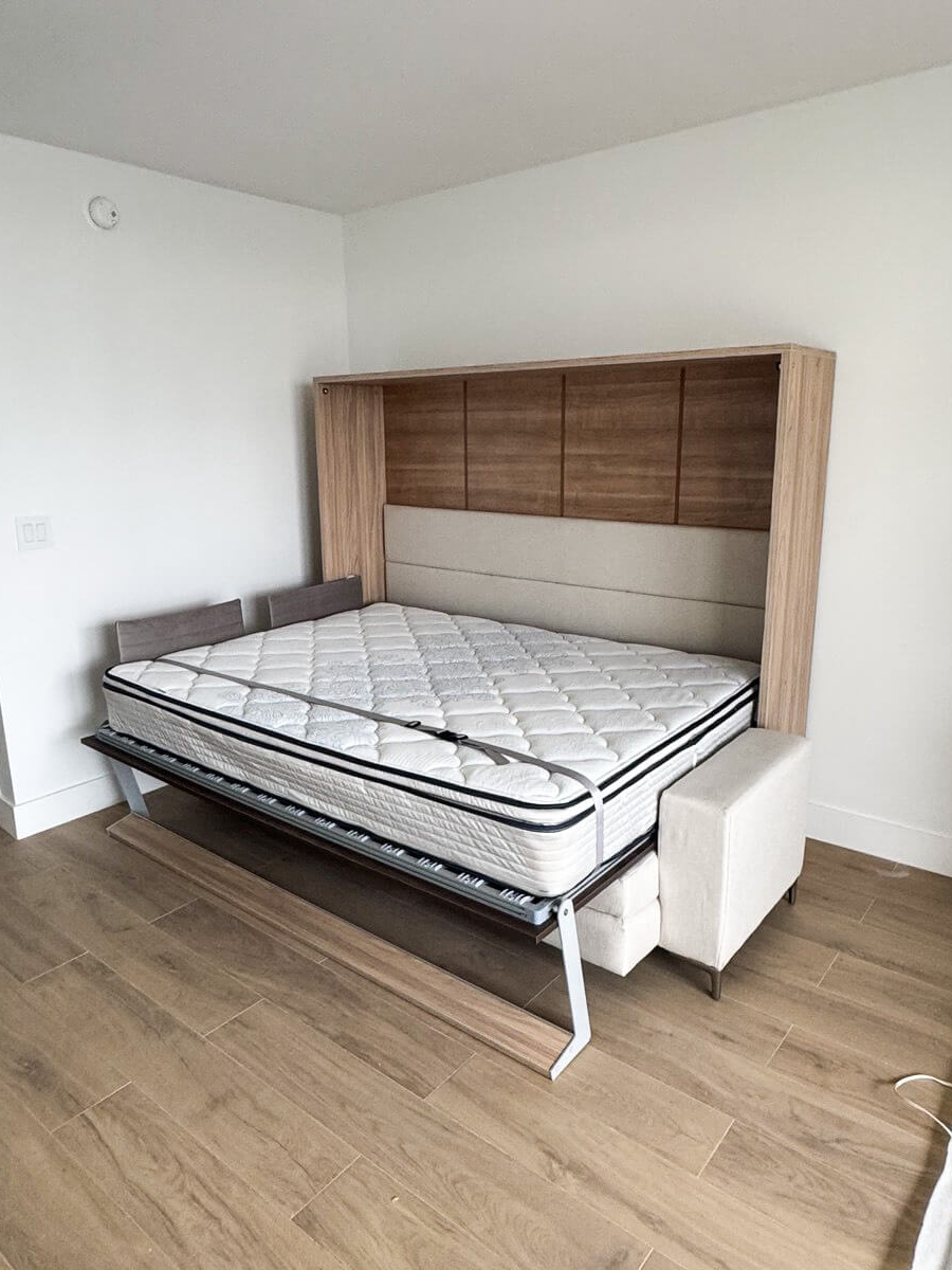 Royal Horizontal Queen Wall Bed