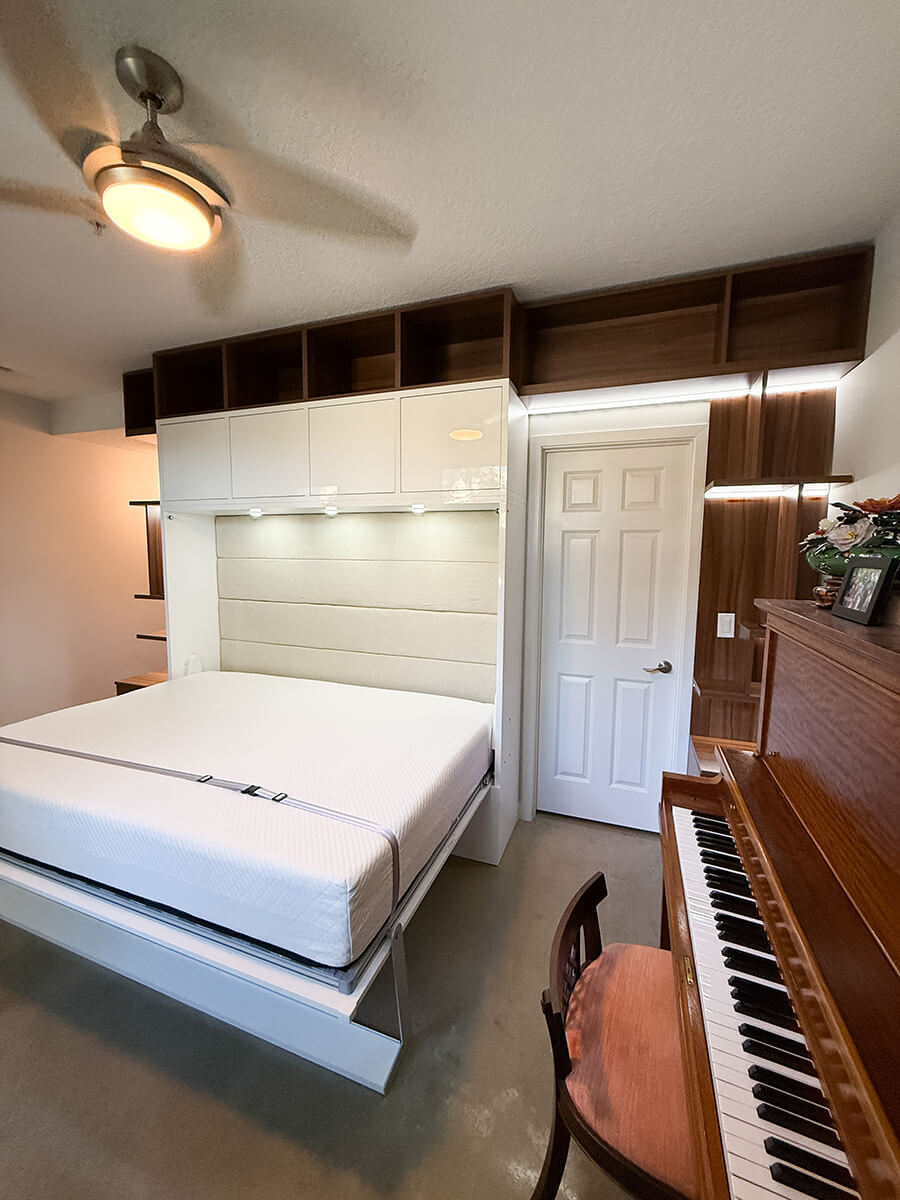 Royal Horizontal Queen Wall Bed