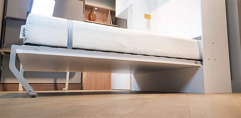 Heavy-duty metal frame construction